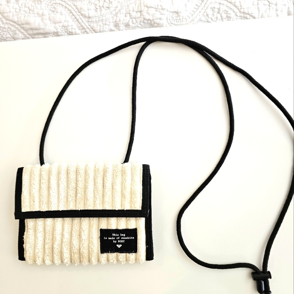 Roxy Wallet bag